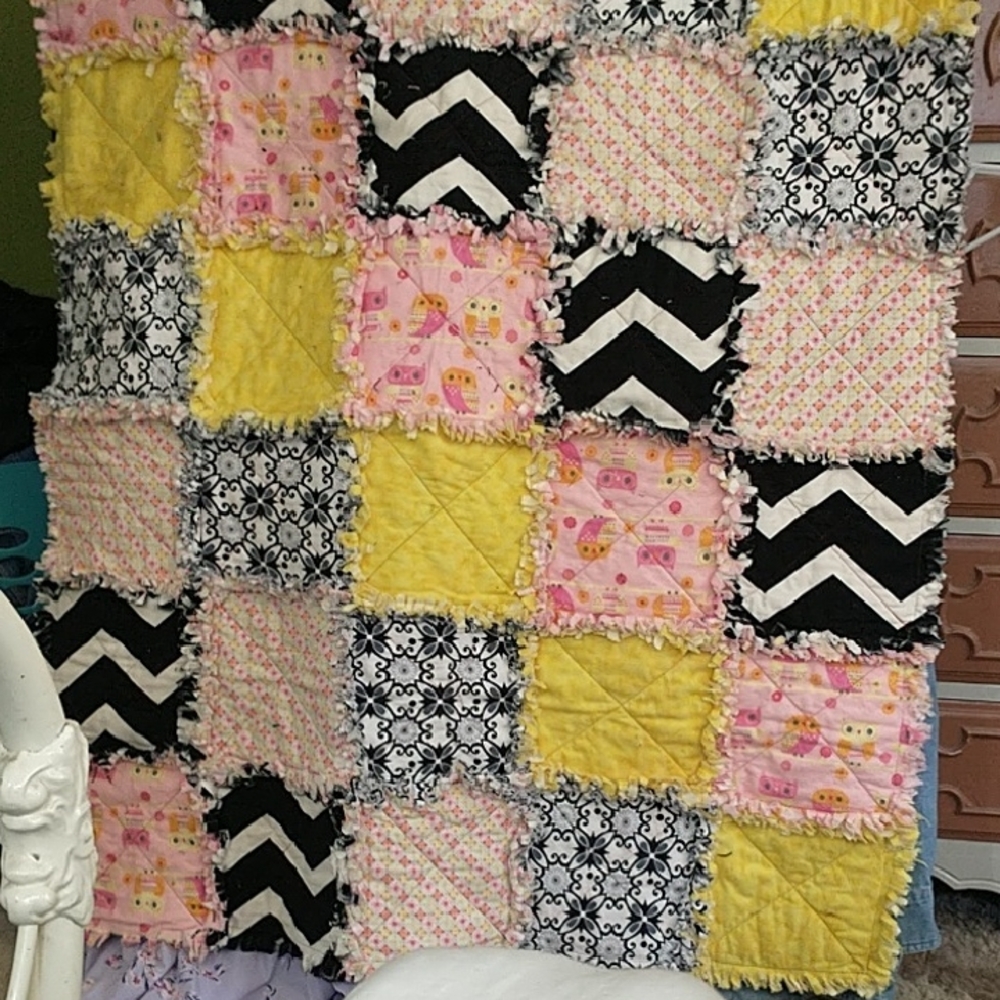 Handmade Flannel Patchwork Rag Quil